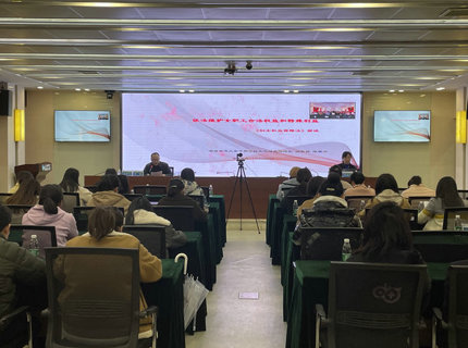 省直单元第七片区工会结合会在J9集团公司进行女职工普法知识讲座
